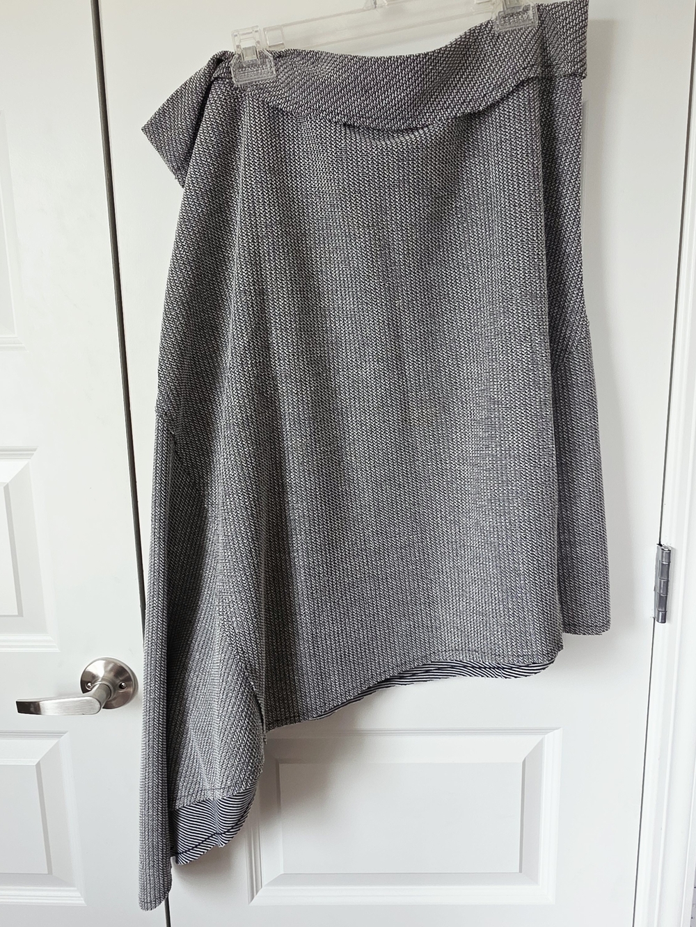 Peace Love World Gray & White Asymmetrical Knit Skirt - Picture 6 of 7